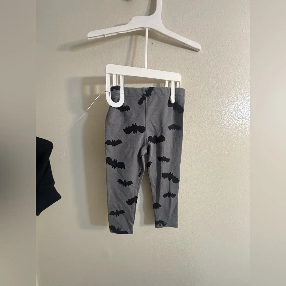 6-9M Cat & Jack Baby Bat Face Sweatshirt Romper & Legging Set Halloween